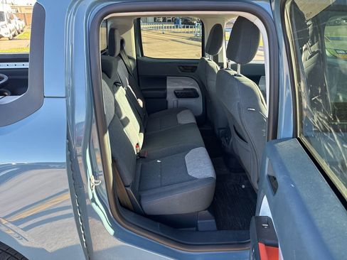 Used 2023 Ford Maverick XLT w/ XLT Luxury Package image 11