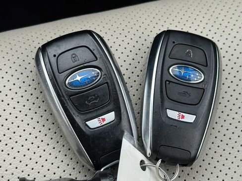 Used 2019 Subaru Ascent Limited image 34