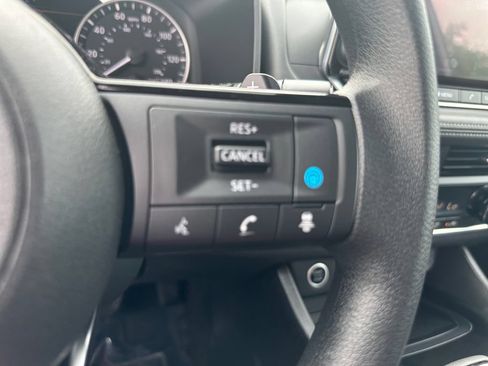Used 2020 Nissan Rogue Sport S AWD/4WD image 30