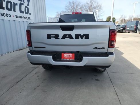 New 2026 RAM 2500 Big Horn AWD/4WD image 19