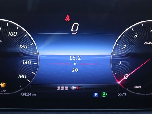 New 2026 Mercedes-Benz GLB 250 4MATIC image 23