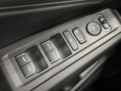 Certified 2026 Honda Accord SE image 19