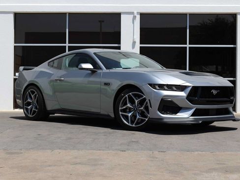Used 2024 Ford Mustang GT Premium w/ GT Performance Package RWD image 7