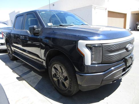 Used 2024 Ford F150 Lightning XLT AWD/4WD image 4
