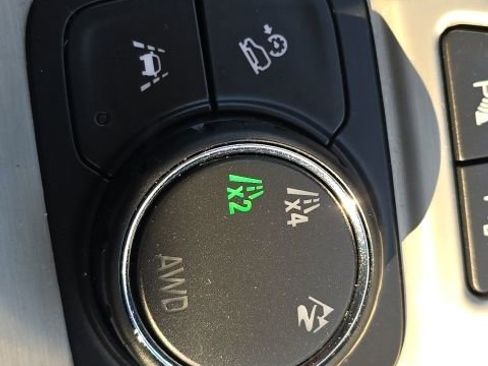 Used 2023 GMC Terrain Denali w/ Denali Premium Package image 20