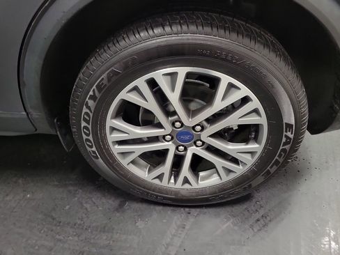 Used 2021 Ford Escape SEL image 10