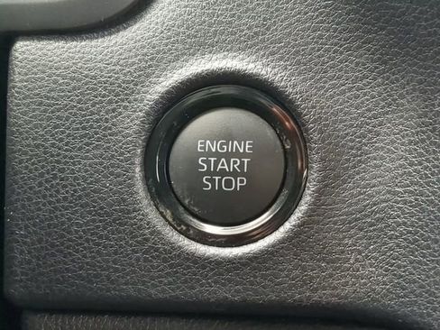 Used 2025 Toyota Tundra SR5 w/ SR5 Premium Package image 33