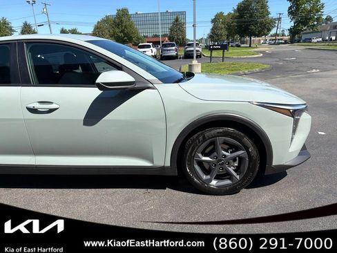 New 2026 Kia K4 FWD image 6
