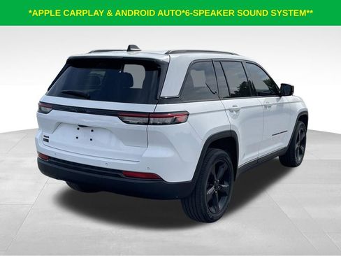 Used 2023 Jeep Grand Cherokee Altitude AWD/4WD image 7