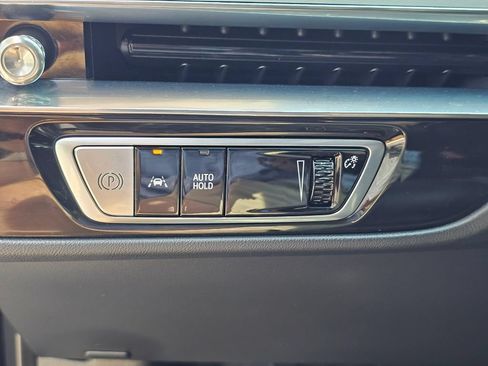 Certified 2024 Cadillac Lyriq Sport AWD/4WD image 23