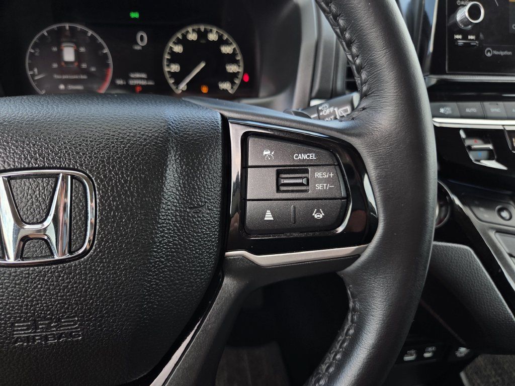Certified 2025 Honda Odyssey Touring image 25
