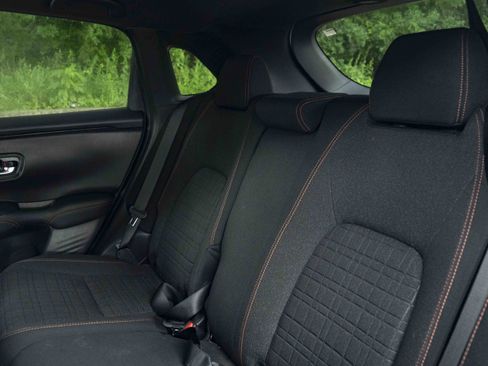 Certified 2025 Honda HR-V Sport image 17