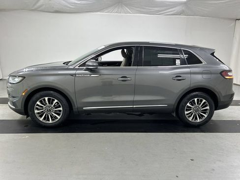 Used 2022 Lincoln Nautilus AWD w/ Premium Package image 6