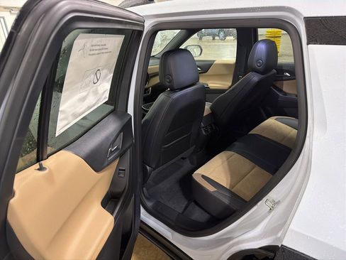 New 2026 Chevrolet Equinox ACTIV AWD/4WD image 10