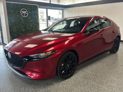 Used 2021 MAZDA MAZDA3 AWD 2.5 Turbo Hatchback image 3