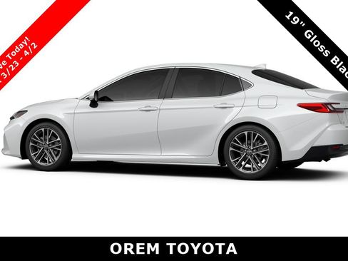 New 2026 Toyota Camry XLE image 5