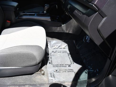 Used 2023 Toyota Tacoma TRD Off-Road image 25