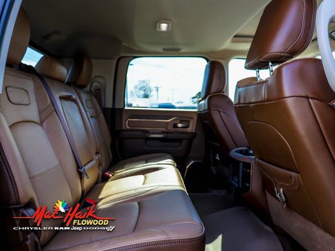 Used 2024 RAM 3500 Limited w/ Towing Technology Group image 12