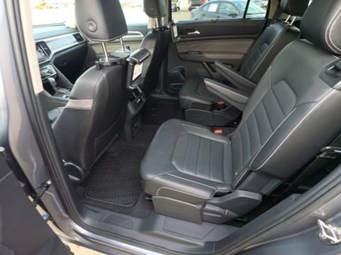Used 2023 Volkswagen Atlas SEL Premium AWD/4WD image 18
