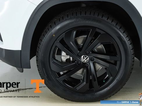 Used 2023 Volkswagen Atlas SE w/ Black Wheel Package AWD/4WD image 43