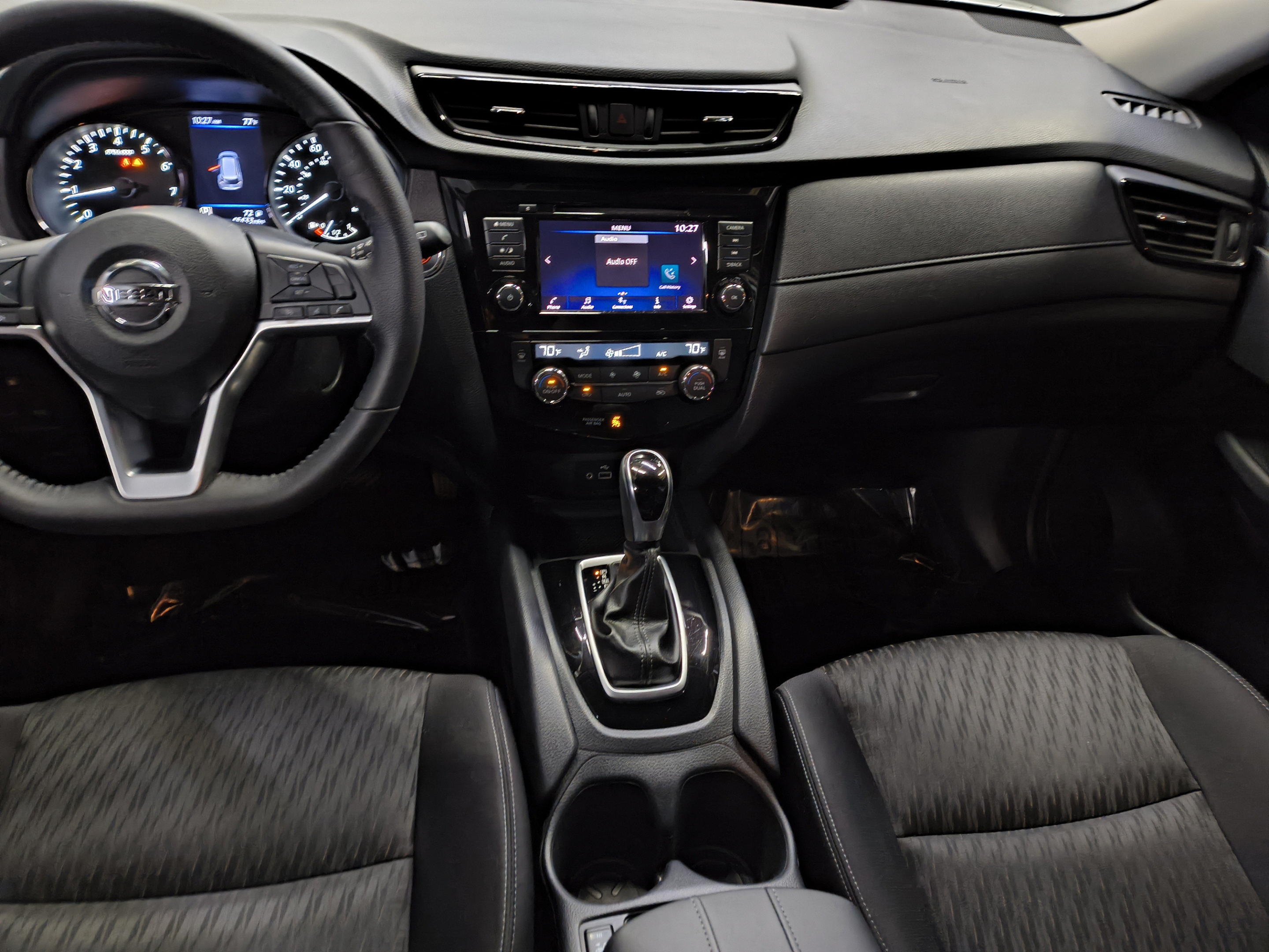 Certified 2020 Nissan Rogue SV FWD image 14