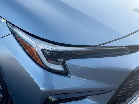 Used 2025 Toyota Corolla SE w/ SE Premium Package FWD image 33