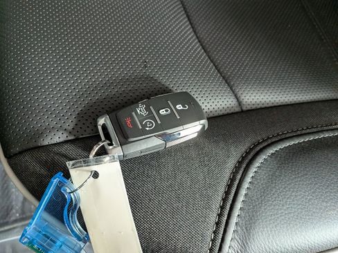 New 2026 RAM 3500 Limited AWD/4WD image 33
