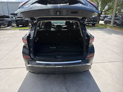 Used 2021 Nissan Murano Platinum w/ Cargo Package FWD image 35