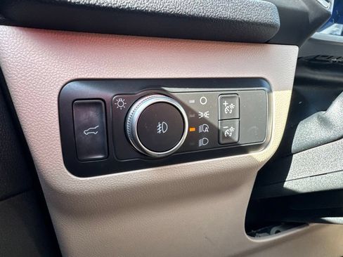 Used 2020 Ford Escape Titanium AWD/4WD image 27