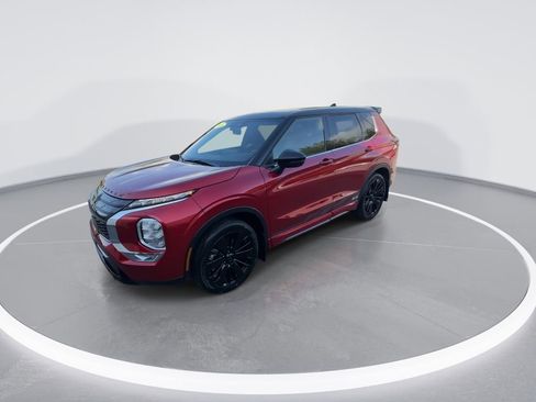 New 2026 Mitsubishi Outlander AWD image 4