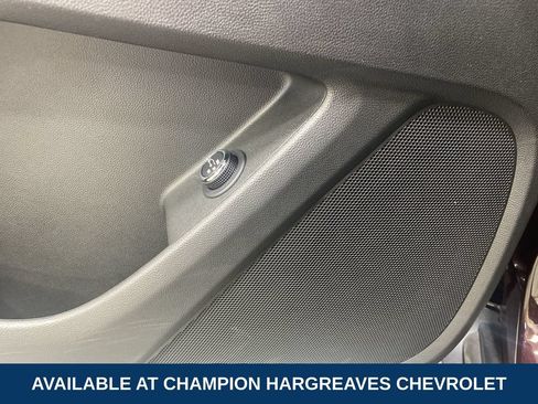 Certified 2023 Chevrolet Traverse LT FWD image 32