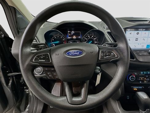Used 2017 Ford Escape SE w/ Equipment Group 201A image 12
