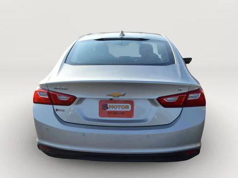 Used 2016 Chevrolet Malibu LT w/ Driver Confidence Package image 6