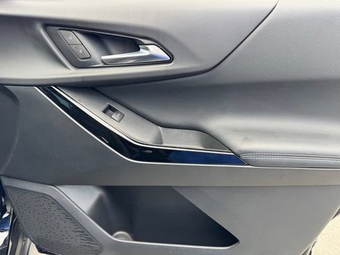 Certified 2026 Chevrolet Equinox LT w/ LPO, Floor Liner Package FWD image 8