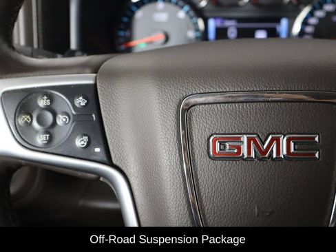 Used 2017 GMC Sierra 1500 SLT w/ SLT Premium Package AWD/4WD image 8