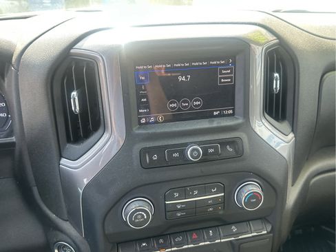 Used 2023 Chevrolet Silverado 1500 W/T w/ WT Value Package image 33