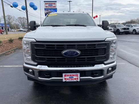 Used 2024 Ford F250 XL w/ XL Chrome Package image 12