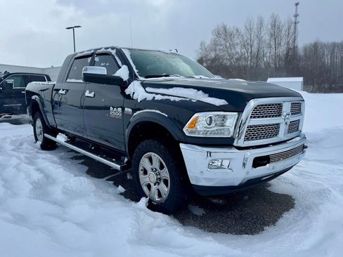 Used 2017 RAM 2500 Laramie image 10
