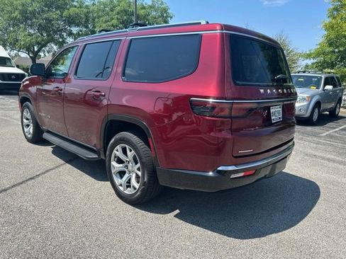 Used 2022 Jeep Wagoneer Series II w/ Rear Seat Video Group 1 AWD/4WD image 5