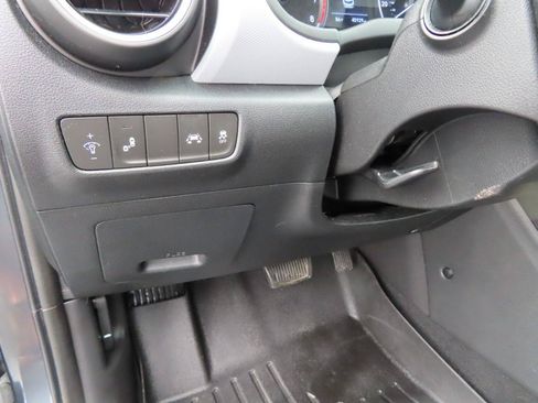 Used 2019 Hyundai Kona SEL w/ SEL Tech Package 02 FWD image 27