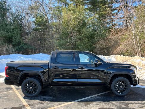 New 2026 Toyota Tundra Limited image 6