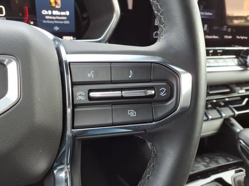 Used 2024 GMC Canyon Elevation w/ Convenience Package image 14