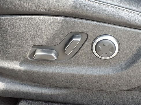 Used 2022 Genesis GV80 2.5T w/ Advanced Package 03 image 16