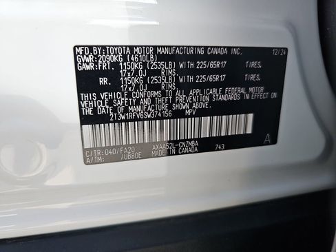 Certified 2025 Toyota RAV4 XLE FWD image 22