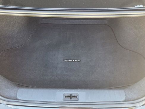 Used 2023 Nissan Sentra SR image 11