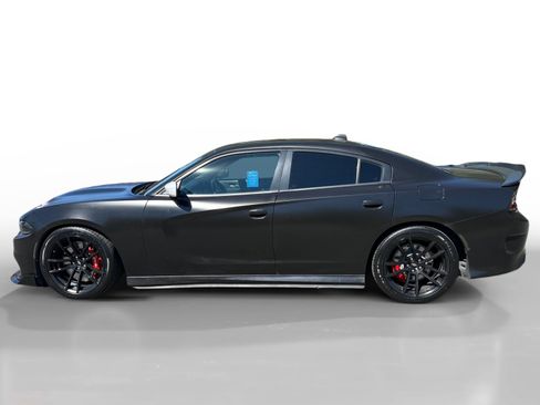 Used 2020 Dodge Charger Scat Pack w/ Dynamics Package RWD image 2
