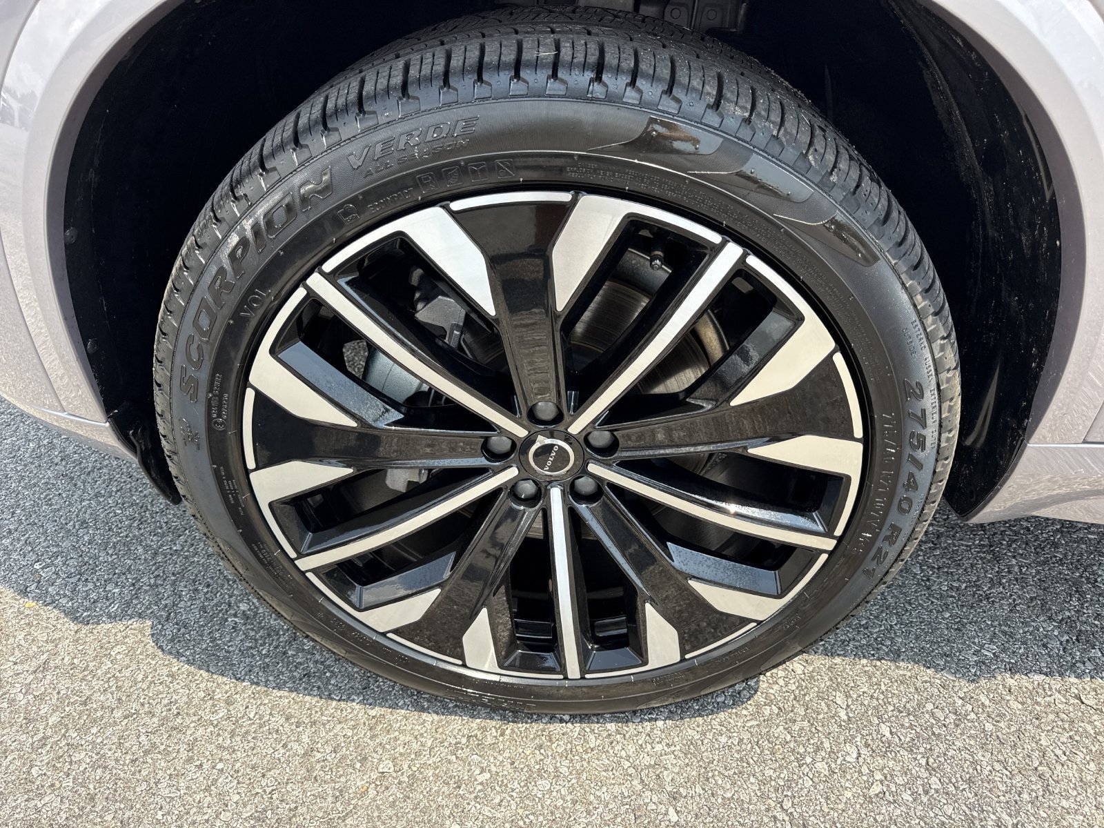 Certified 2026 Volvo XC90 B6 Plus AWD/4WD image 48