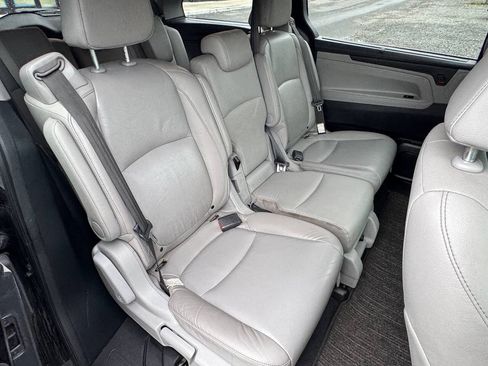 Used 2022 Honda Odyssey EX-L image 19