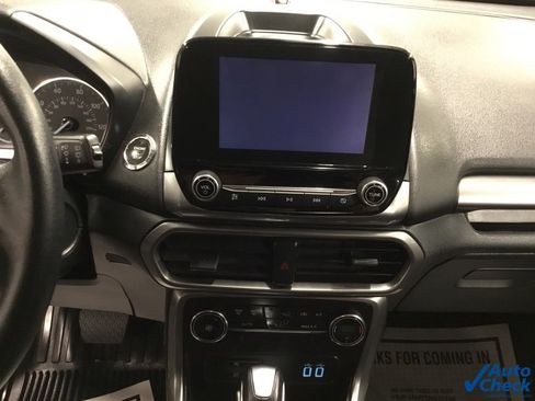 Used 2019 Ford EcoSport SE image 48