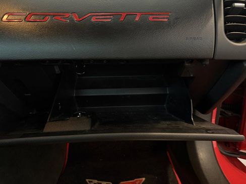 Used 2007 Chevrolet Corvette Z06 w/ Preferred Equipment Group RWD image 27